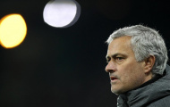 Fan Quỷ đỏ kêu gọi Sir Alex trở lại cứu Man Utd