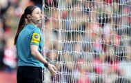 Bạn đã biết người phụ nữ duy nhất tại Premier League là ai chưa?