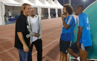 Sau ĐT Việt Nam, Roberto Carlos đến UAE cổ vũ Real Madrid đá trận chung kết