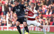 Arsenal tiếp tục rơi vào 'cuộc khủng hoảng' ở hàng phòng ngự