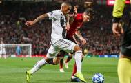 10 năm trước, Sir Alex Ferguson đã 'tìm thấy' Douglas Costa