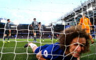 David Luiz 'mắc lưới' và 10 khoảnh khắc đẹp nhất vòng 18 Premier League
