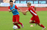 Hậu Xuân Hưng, Đình Trọng, thêm một trung vệ Việt Nam gặp vấn đề