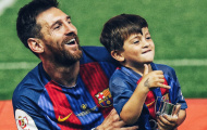 Messi: 'Con trai bắt tôi phải giải trình khi Barcelona thua cuộc'