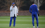 Morata trở lại, Giroud nỗ lực thể hiện, Sarri chẳng thèm đoái hoài