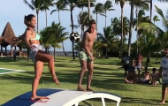 Bóng hồng chơi bóng cạnh Neymar khiến đấng mày râu ngưỡng mộ