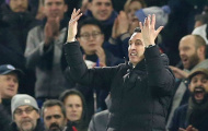 Emery nhận án phạt sau thảm bại trước Liverpool