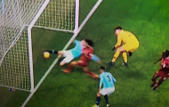 Fan Liverpool 'phát điên' vì tìm ra bằng chứng Goal Line 'gian lận'