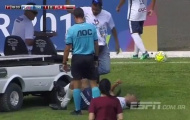 Cầu thủ Brazil dính 'cú đúp' chấn thương bởi điều không tưởng