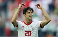 'Sát thủ' Iran nói gì khi lập cú đúp vào lưới Văn Lâm?