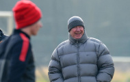 Solskjaer: 'Sir Alex nói với tôi 'thấy cậu ta chứ con trai''