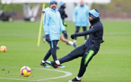 Kane chấn thương nặng, Aguero chăm chỉ tập bắn hòng vượt mặt đối thủ