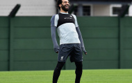 Dàn sao Liverpool làm gì khi biết đối thủ mất 'trọng pháo'?