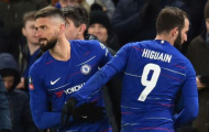 Giroud: 'Higuain đến đây làm tương lai của tôi u ám'