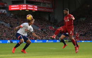 Hàng thủ Bournemouth biến thành 'trò hề' sau pha bóng của Wijnaldum