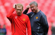 Ngày đầu làm HLV, Paul Scholes đã phảng phất dáng dấp Sir Alex ngày nào