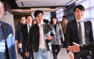 Ra mắt Incheon United, Công Phượng ngầu như tài tử điện ảnh