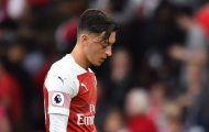 Ozil gửi thông điệp kinh ngạc tới NHM Arsenal sau khi bị Emery bỏ rơi