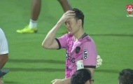 Văn Lâm bật khóc khi mắc sai lầm trong trận ra mắt Muangthong Untied