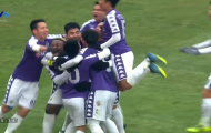 Hà Nội phối hợp như 'đá ma' CLB của Fellaini trước khi Văn Quyết volley ghi bàn đẹp mắt