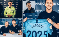 'Siêu hậu vệ' rạng rỡ ký giao kèo mới với Man City