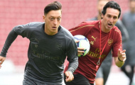 Có thật hay không mâu thuẫn giữa Ozil và Emery?