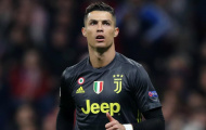 Ronaldo gặp khó tại Serie A vì một 'ông lão'