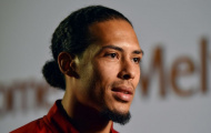 Tiết lộ: Van Dijk đã cho 'Robbo và Trent' thấy một tình yêu đầy khó khăn!
