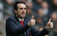 'Ông ấy không đủ tầm để dẫn dắt các ngôi sao lớn như Ozil'