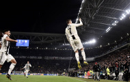 Choáng! 4 vạn CĐV Juve làm cùng 1 điều khi Ronaldo ghi bàn quyết định