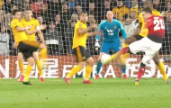 Tranh cãi VAR: Trọng tài phớt lờ, M.U mất oan quả 11m giống hệt trận PSG?