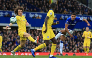 'Nhìn cầu thủ Chelsea đó kìa, làm những gì cậu được trả tiền đi chứ!'