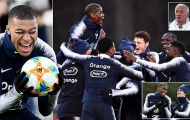 Pogba quấn quít 'cạ cứng' không rời trên tuyển Pháp