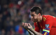 Enrique nói gì về 'chúa thẻ' sau trận đấu với Na uy?