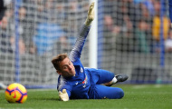 Thủ môn Chelsea cảm thấy lạc lõng ở Stamford Bridge