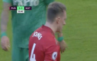 Cầu thủ Man Utd nổi điên ngay trong trận gặp Watford