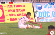 XONG! Rõ lý do cầu thủ Cần Thơ sút thẳng vào lưới nhà