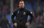 CĐV Huddersfield phản ứng bất ngờ ra sao khi xuống hạng trước 6 vòng?