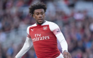 Bộ ba Arsenal và ca sĩ người Nigeria cùng nhau ngồi 'chém gió' vào ngày 'Cá tháng tư'