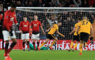 MU thua mất mặt, CĐV ví họ còn tệ hơn cả... Huddersfield