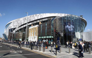  Tottenham Hotspur Stadium 'ế khách' trong ngày ra mắt