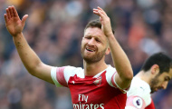 'Cậu ấy đúng là gánh nặng của Arsenal'