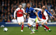 Fan Arsenal: 'Cậu ta thi đấu như ông già 80 tuổi'