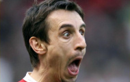 Làm 2 điều, Liverpool sẽ khiến Man Utd và Neville... vào rừng