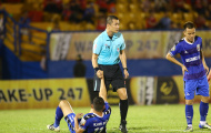 'Vua áo đen' liên tục mắc sai sót, V-League bao giờ có VAR?