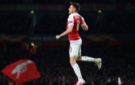 Fan Arsenal nhói lòng vì pha lập công của Ramsey