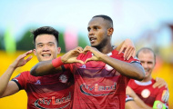 4 độc chiêu của người cũ HAGL đưa TPHCM lên đầu bảng: Fergie Time và dấu ấn chiến thuật