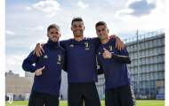 Luôn khác biệt, Ronaldo thể hiện phong thái chuyên nghiệp trước giờ đại chiến Ajax