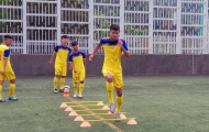 Thầy trò Hoàng Anh Tuấn 'luyện công' sẵn sàng bắn hạ U18 Singapore