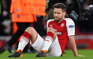 Từ vụ Mustafi: Arsenal tham lam, ngu muội đang khiến Emery ngạt thở 
